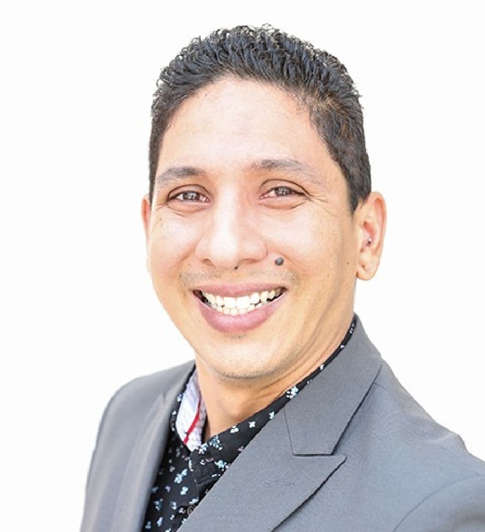 Headshot of Sergio Cazares